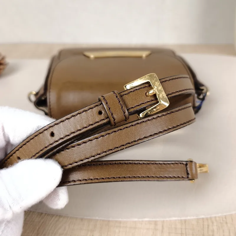 BURBERRY Crossbody Bag Crossbody Bag Calfskin One Size 15.5 × 3 × 12.5 cm — detail view 3 of 11
