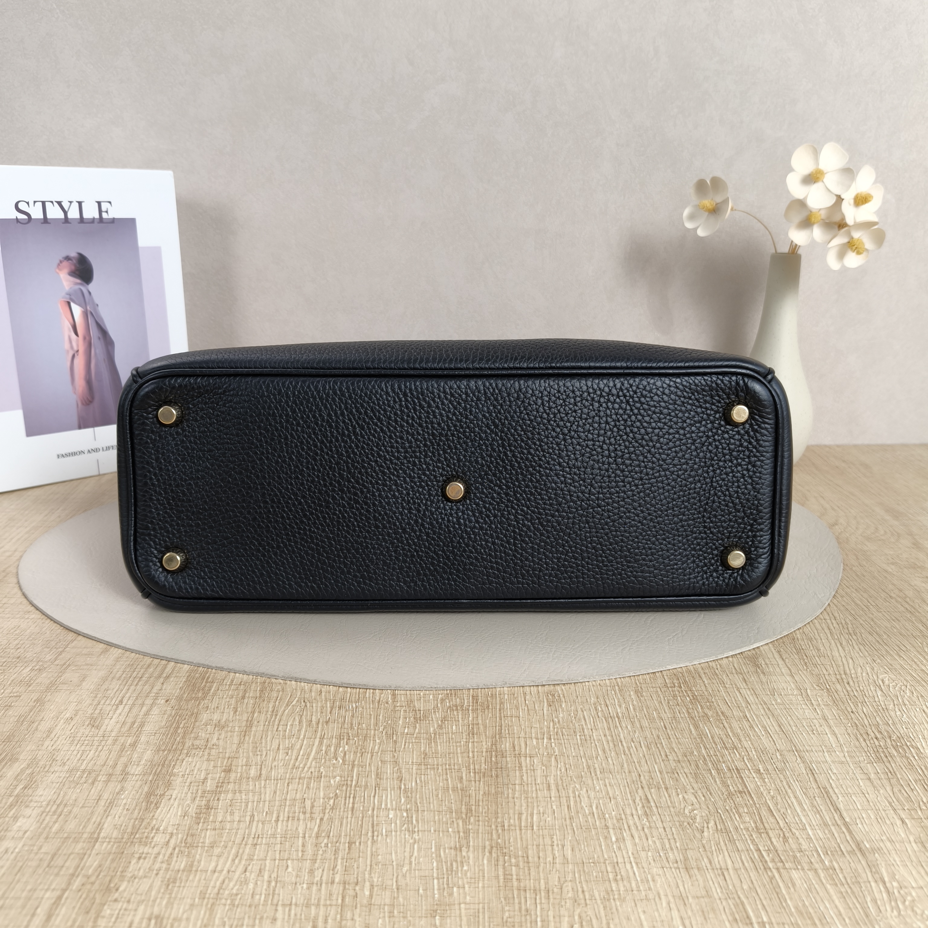 DIOR Top Handle Bag issimo Black Calfskin32 × 11 × 23 cm — cover view 4 of 11