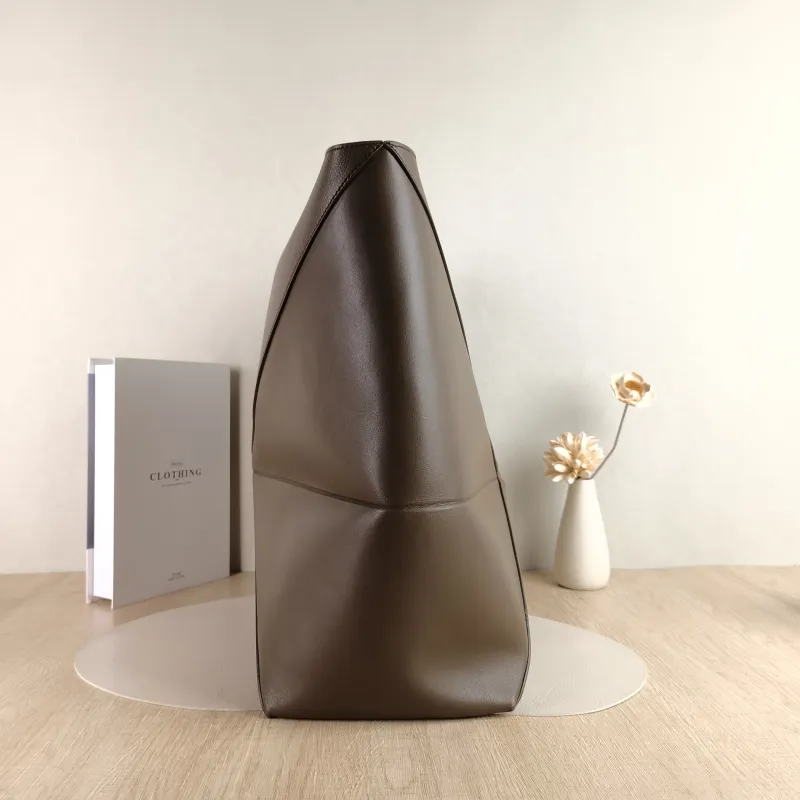 LOEWE Shoulder Bag Puzzle Fold Shopping Tote Brown Calfskin Large 42 × 41 × 18 cm — detail view 2 of 10