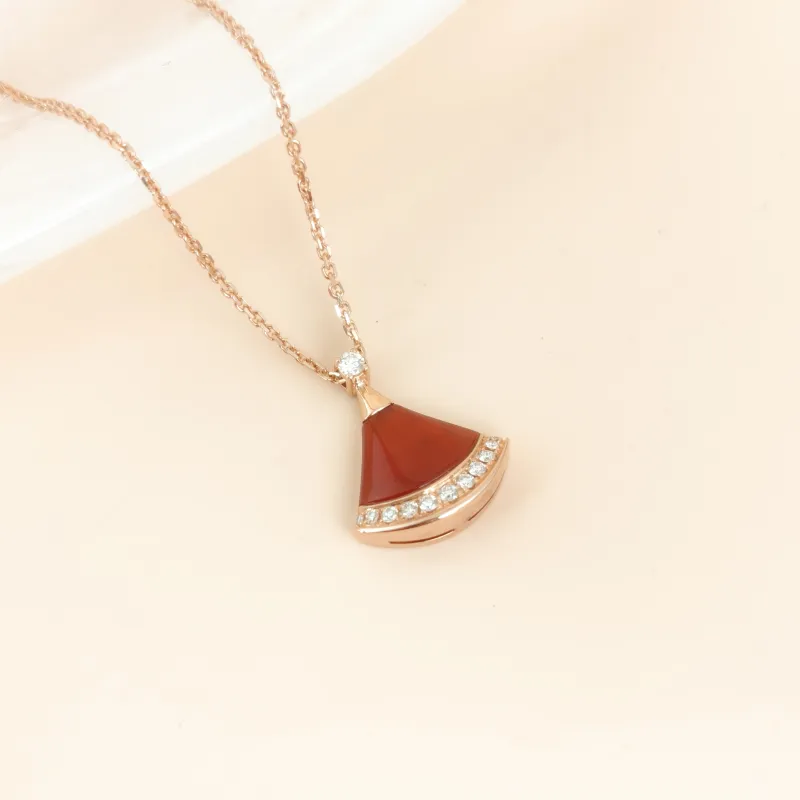 Bvlgari Necklace DIVAS’ DREAM Collection Pavé Diamond Rose Gold 18KR ose Gold Diamond One Size 1.5*41-42 — cover view 5 of 10