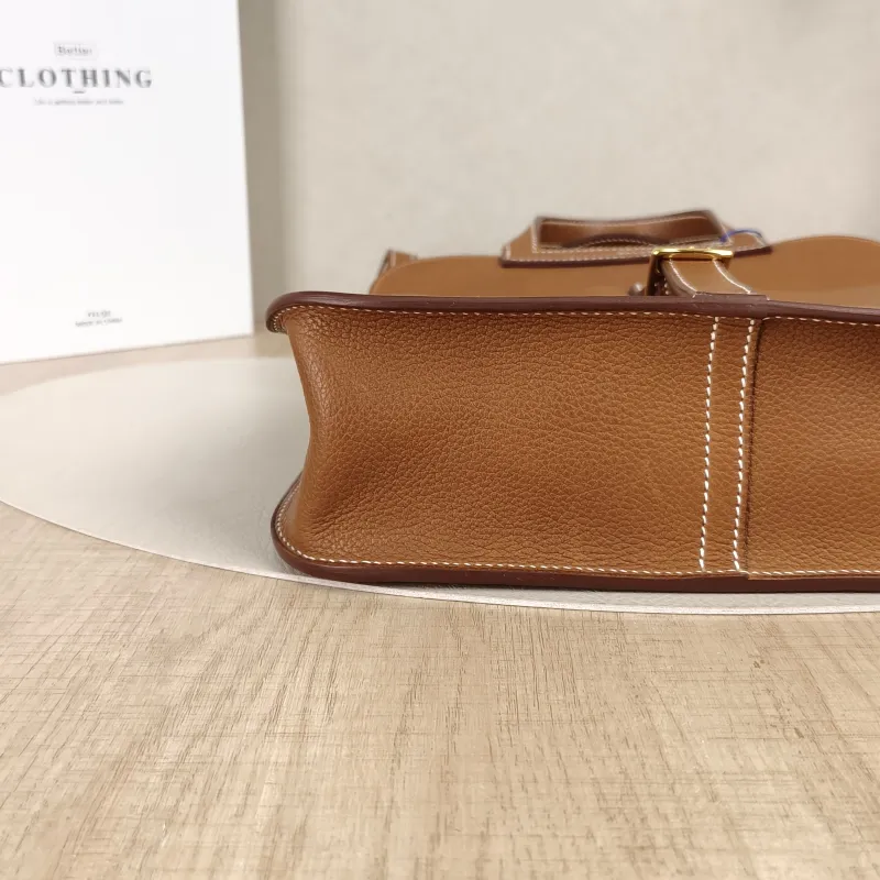 Hermès Shoulder Bag Halzan 25 Brown Saddle Leather Small25 × 8 × 17 cm — cover view 3 of 9