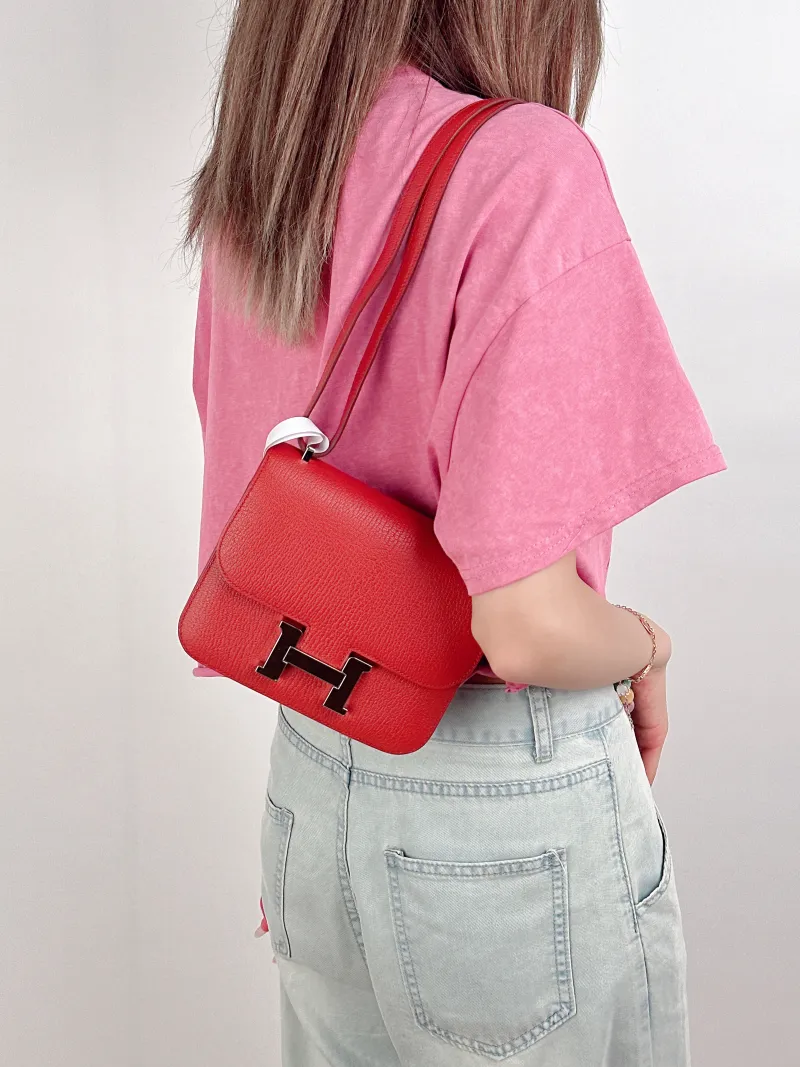 Hermès Crossbody Bag Constance 19 Silver-Tone Hardware36 Red Lambskinmini18 × 4 × 15 cm — on-model view 1 of 2