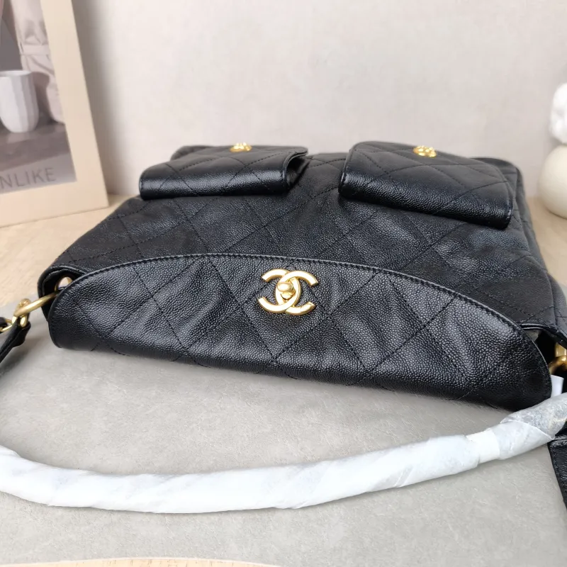 Chanel Shoulder Bag Supple Twins Hobo Black Grained Calfskin Large 30 × 5 × 21.5 cm — detail view 11 of 15