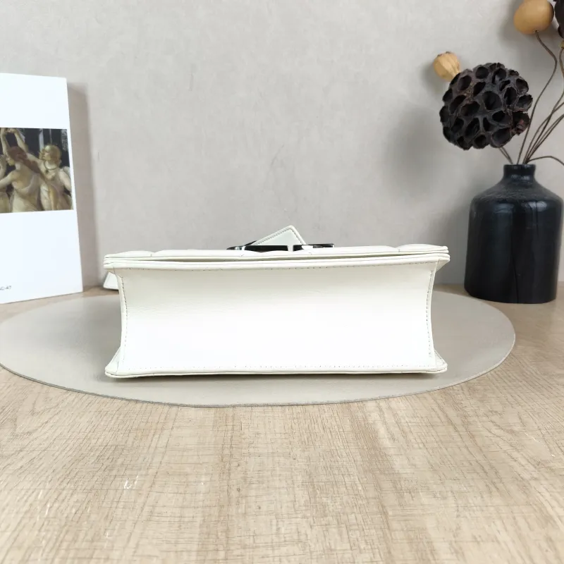 DIOR Crossbody Bag30Montaigne White Lambskin One Size25 × 8 × 15 cm — cover view 4 of 6
