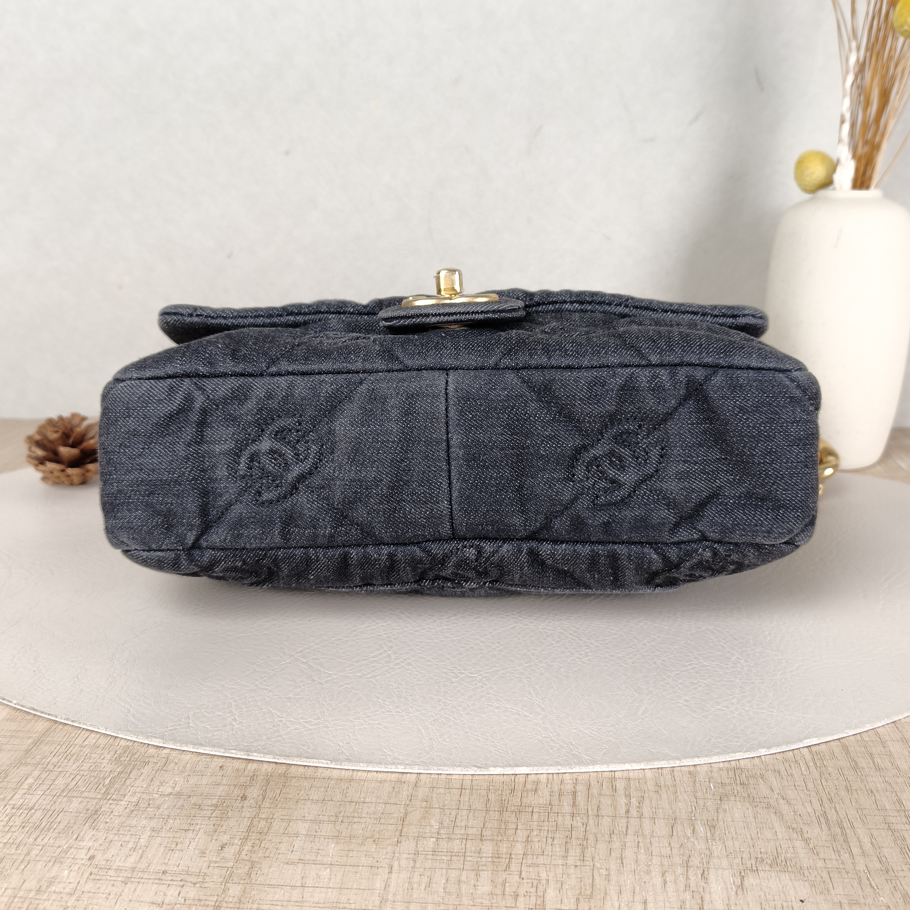 Chanel Shoulder Bag22s c Grey One Size25 × 7.5 × 16 cm — cover view 5 of 5