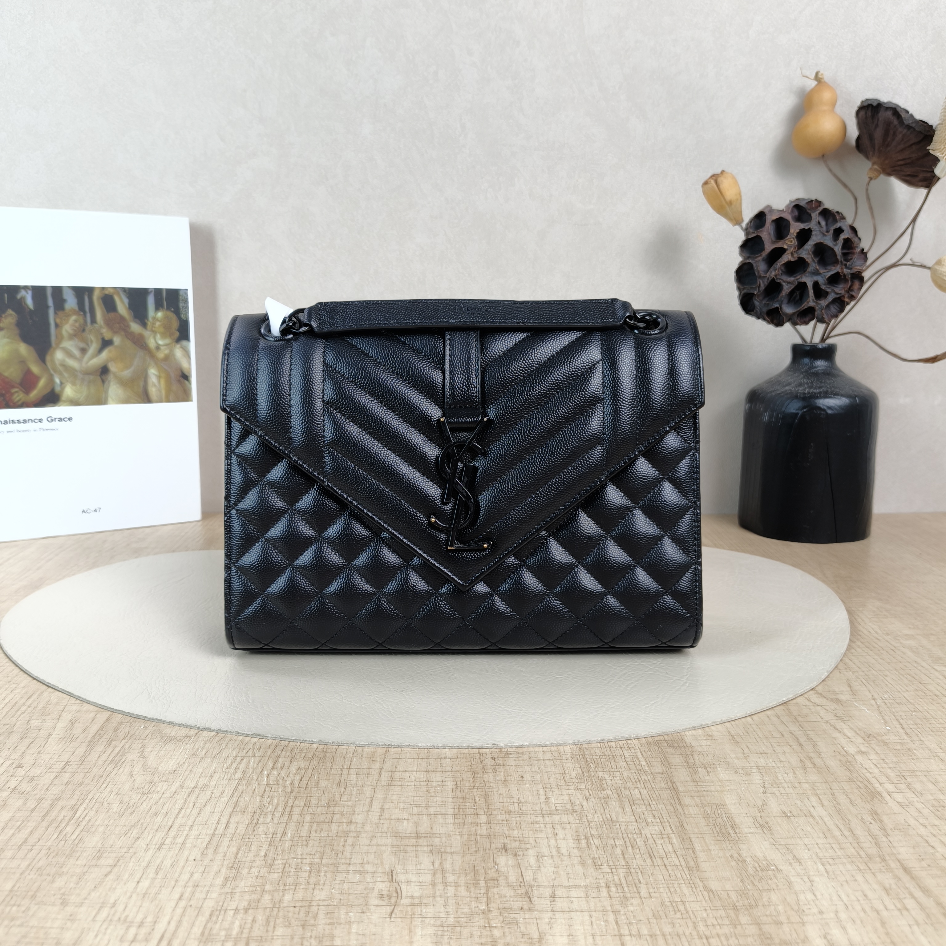 SAINT LAURENT Crossbody Bag ENVELOPE Black Grained Calfskin Medium24 × 6 × 17.5 cm
