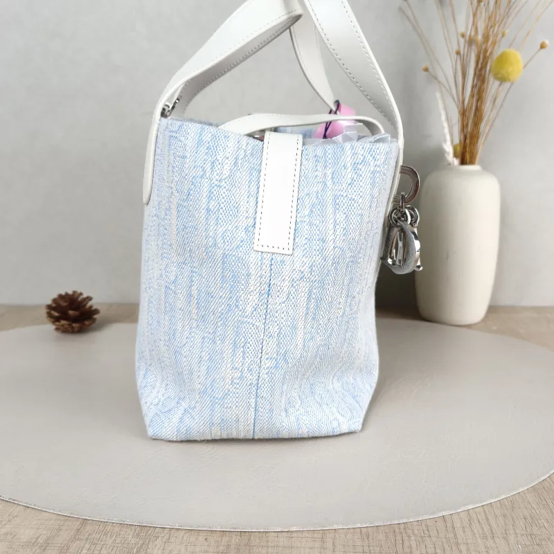 DIOR Top Handle Bag TOUJOURS Edition Canvas Monogram 18.5 × 12 × 18.5 cm — detail view 4 of 10