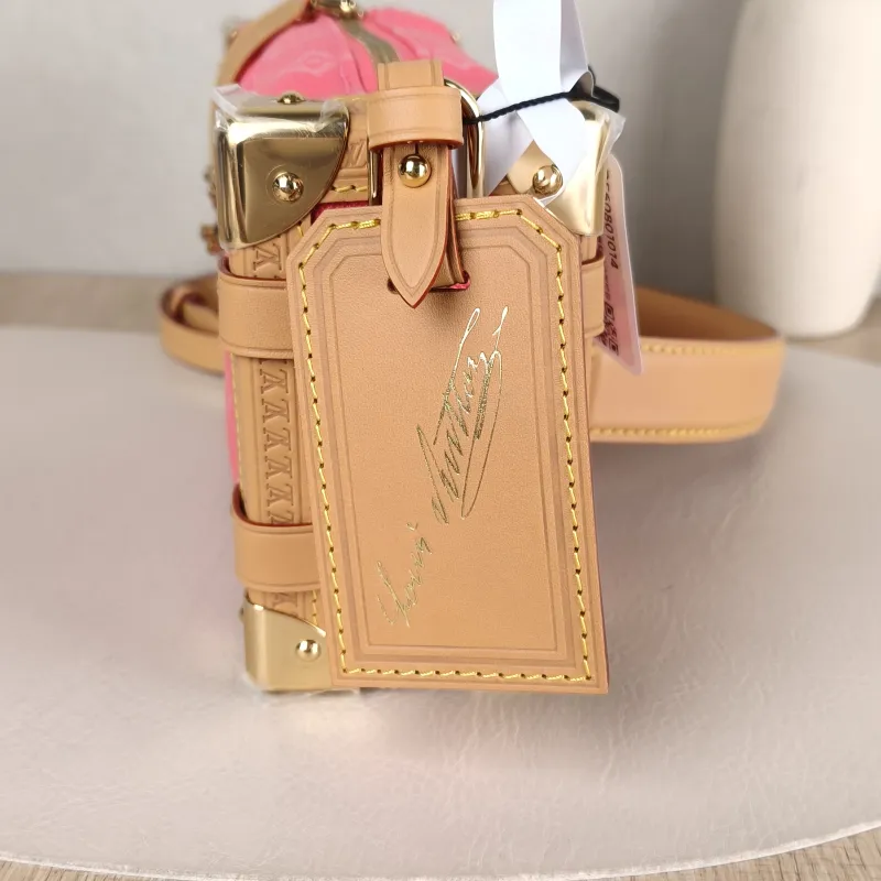 Louis Vuitton Crossbody Bag Side Trunk Box PVC Small19 × 7.5 × 12.5 cm — detail view 10 of 14