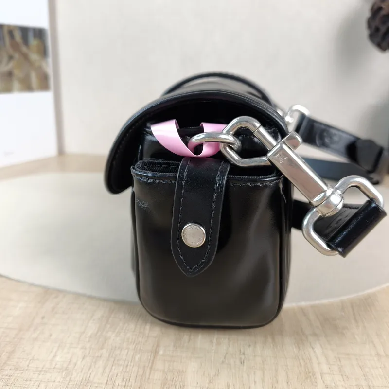 Louis Vuitton Crossbody Bag CARGO Camera Bag Black Calfskin Mini 23 × 10 × 14 cm — detail view 11 of 11
