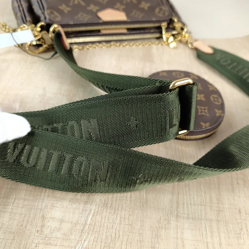 Louis Vuitton Crossbody Bag Multi Pochette Accessoires Shoulder Strap PVC Small 24 × 4 × 13.5 cm — detail view 6 of 10