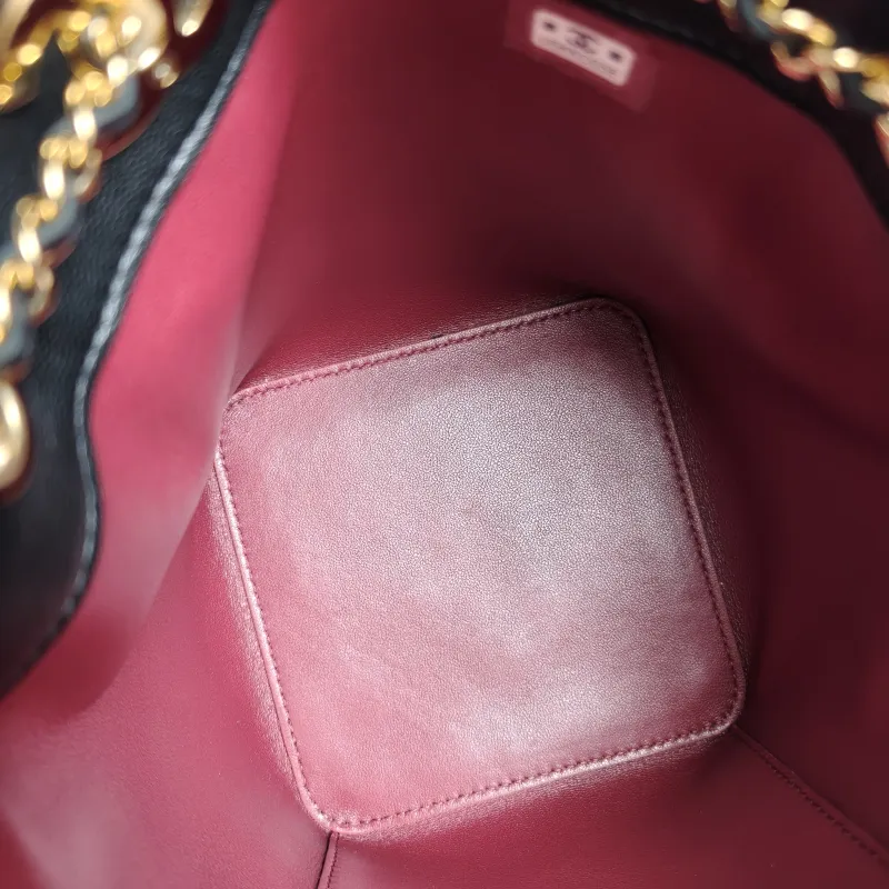 Chanel Shoulder Bag Bucket Bag Black Lambskin One Size 11 × 11 × 17.5 cm — detail view 10 of 10