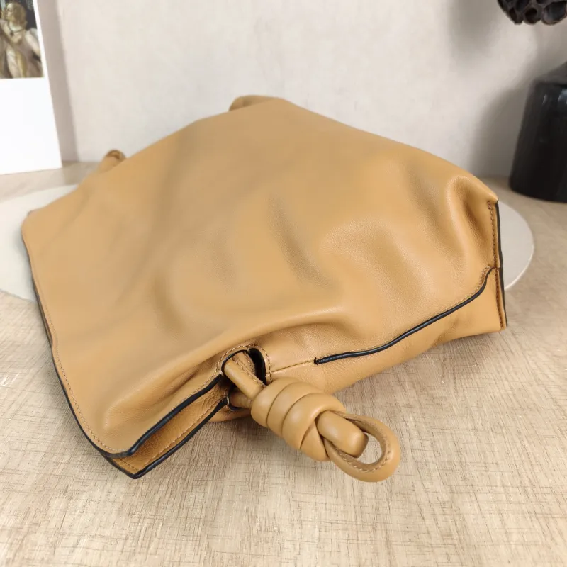 LOEWE Crossbody Bag Flamenco Yellow Calfskin Medium 30 × 10.5 × 24.5 cm — detail view 2 of 12