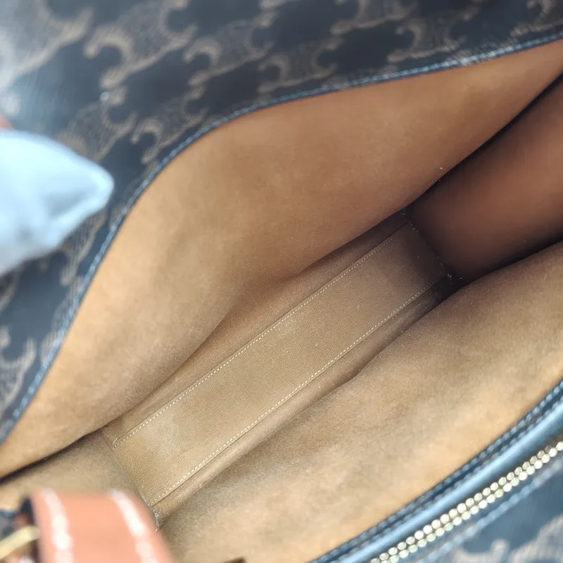 CELINE Crossbody Bag CABAS Monogram PVC Small28.5 × 8 × 33 cm — detail view 10 of 11