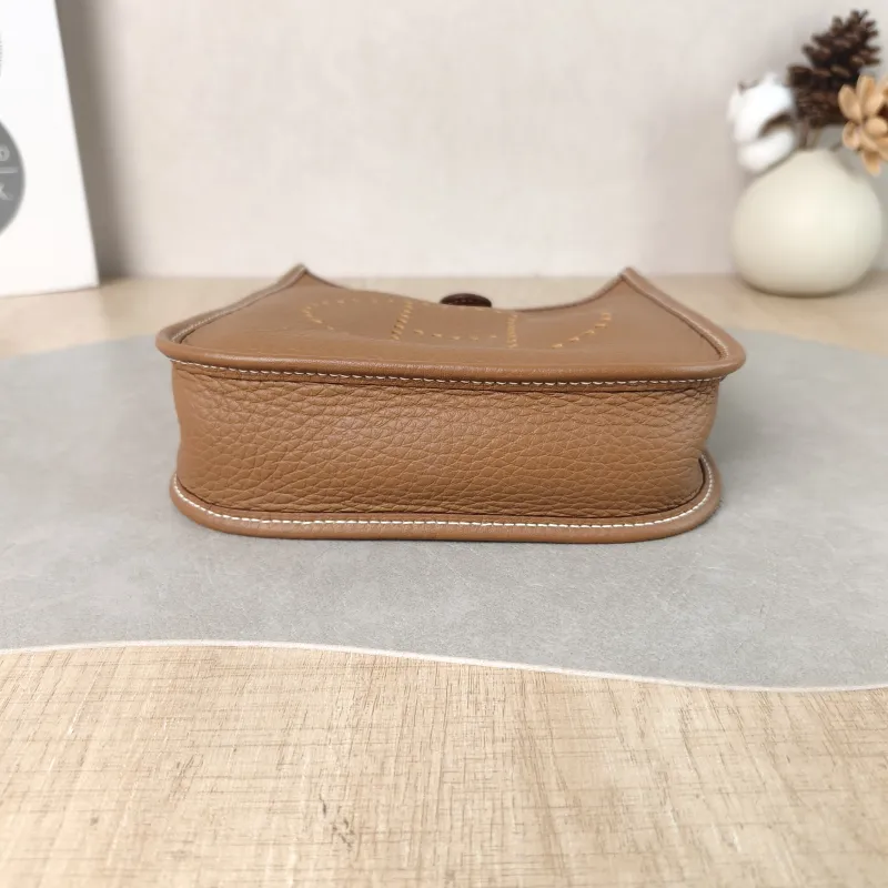 Hermès Crossbody Bag Evelyne Mini 16 Mini 16 Taurillon Clemence TC Calfskin Mini 17 × 5.5 × 18 cm W — cover view 6 of 6