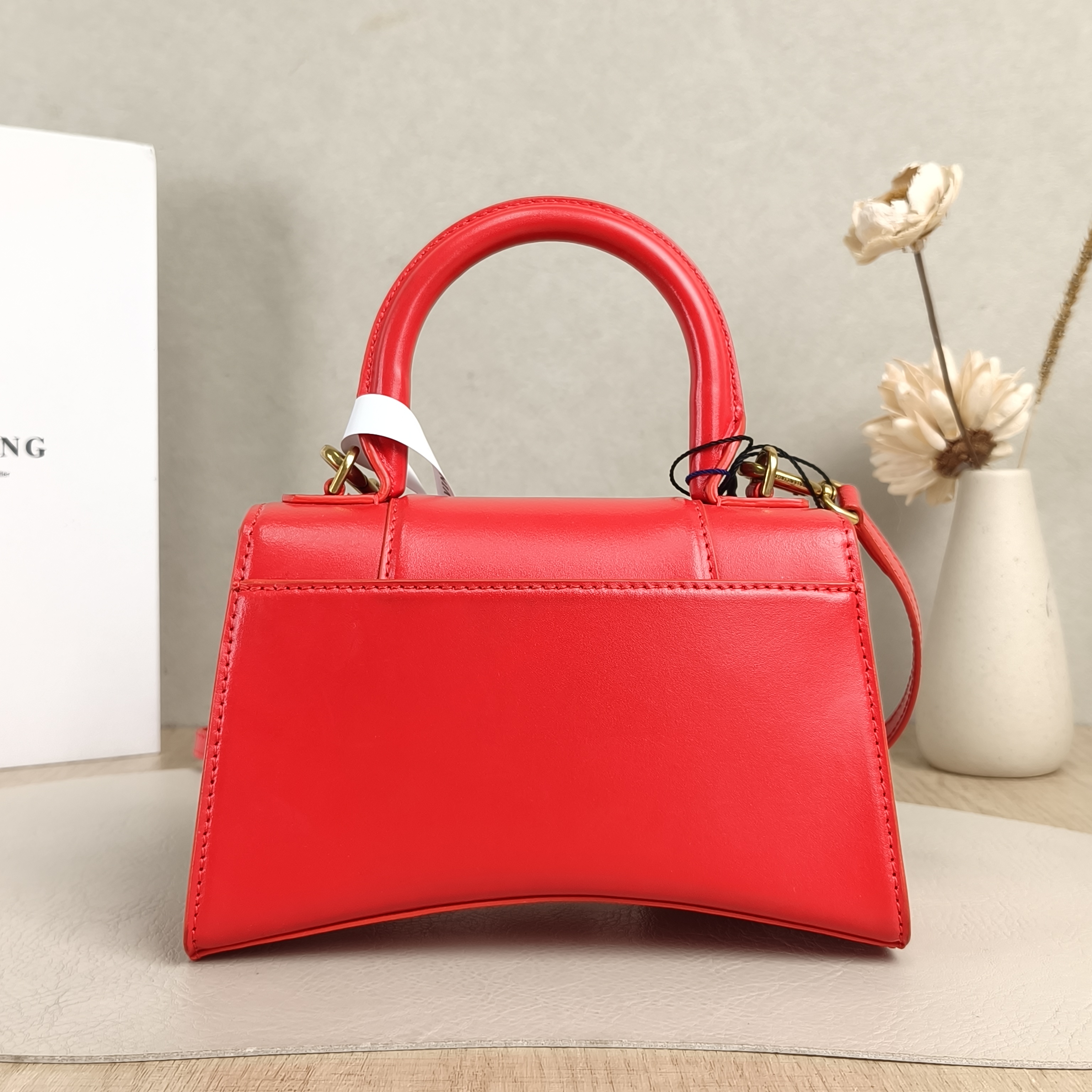 BALENCIAGA Crossbody Bag Hourglass Hourglass Bag Red Calfskinmini19 × 5 × 12 cm — cover view 2 of 5