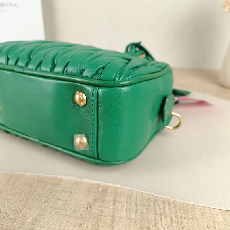 Miumiu Top Handle Bag Arcadie MatelasséCollection Edition Green Lambskin Small 19 × 6 × 13 cm — detail view 4 of 11