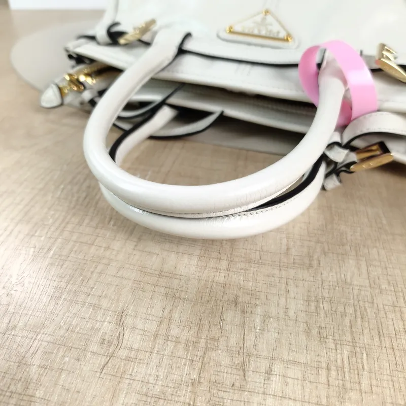 PRADA Top Handle Bag Bonnie Soft Lux White Waxed Leather Mini 23.5 × 9 × 12 cm — detail view 2 of 14