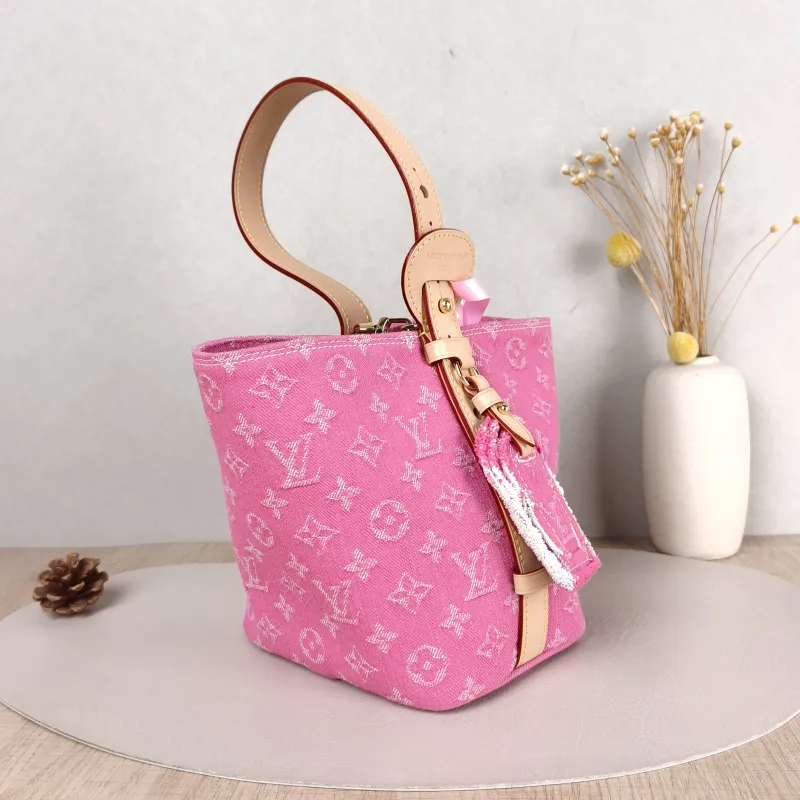 Louis Vuitton Top Handle Bag ALL IN BB Red BB 16 × 12 × 18 cm — cover view 5 of 5