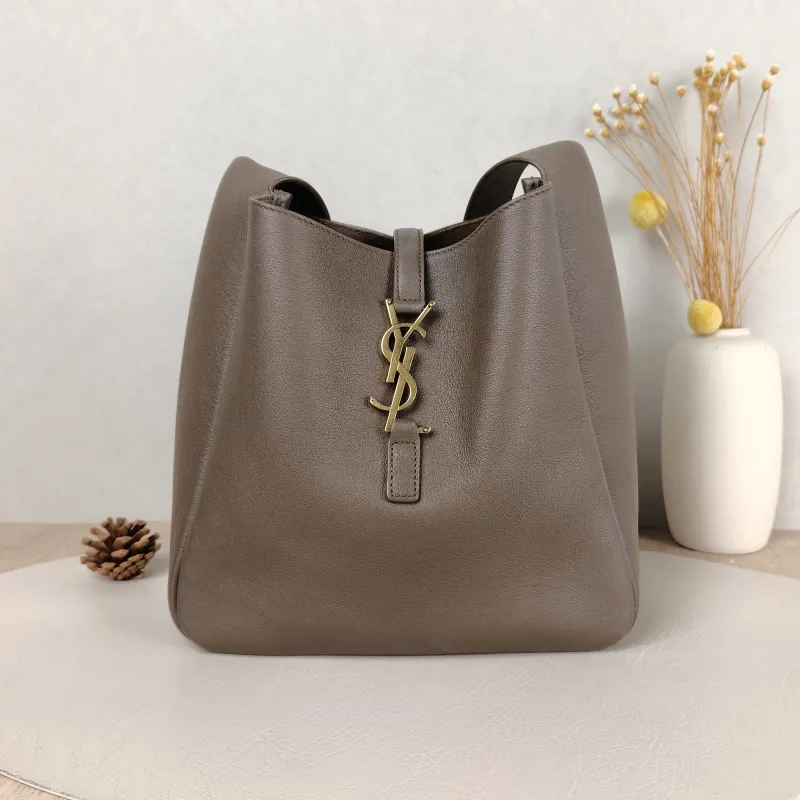 SAINT LAURENT Shoulder Bag LE 5 À 7 Hobo Calfskin Small 22 × 8.5 × 23 cm