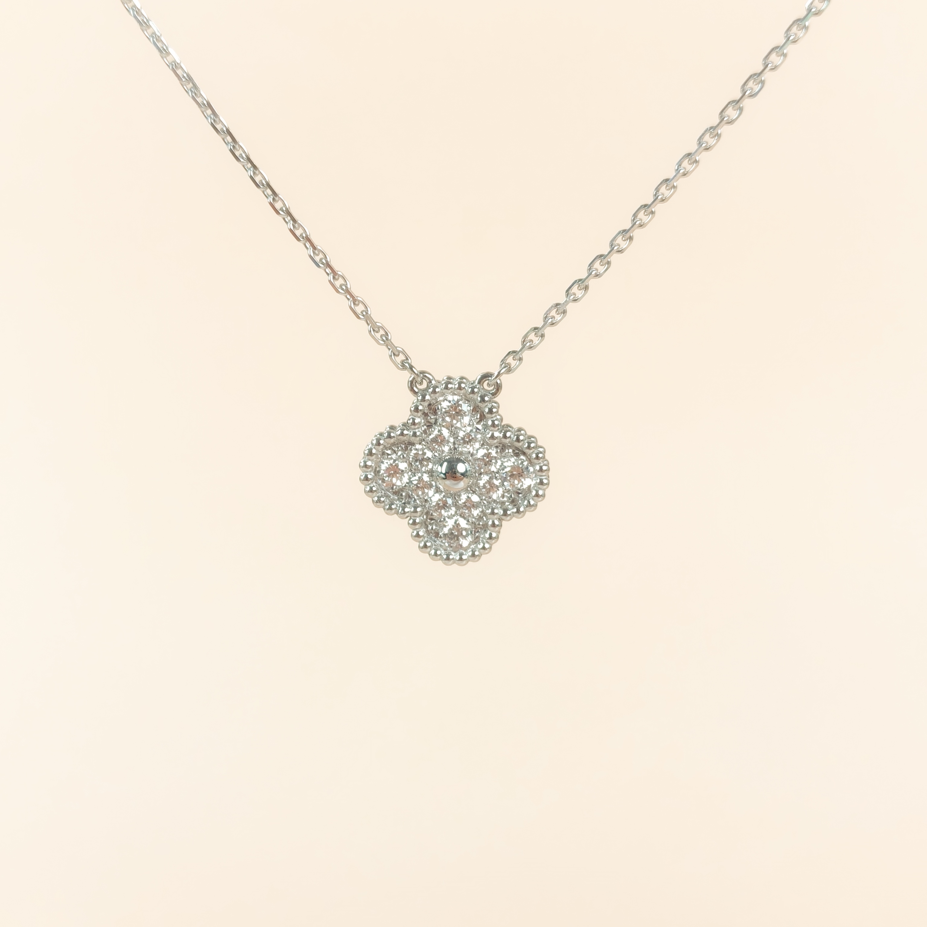 Van Cleef & Arpels Necklace Alhambra White Gold18KW hite Gold Diamond Vintage Small41.5cm