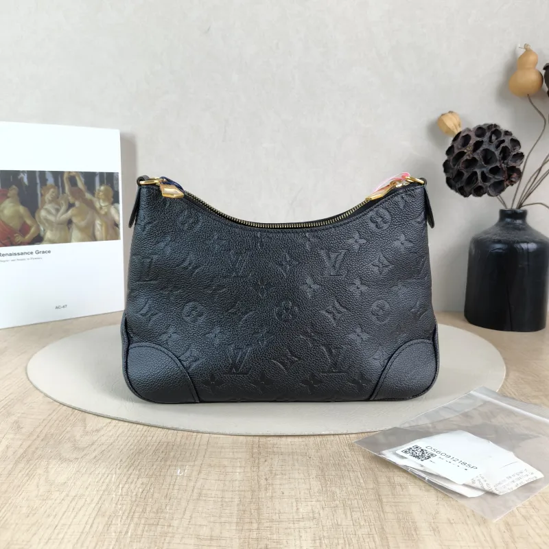 Louis Vuitton Crossbody Bag Boulogne Black Empreinte Embossed Calfskin Small 26 × 9.5 × 16 cm — cover view 6 of 6