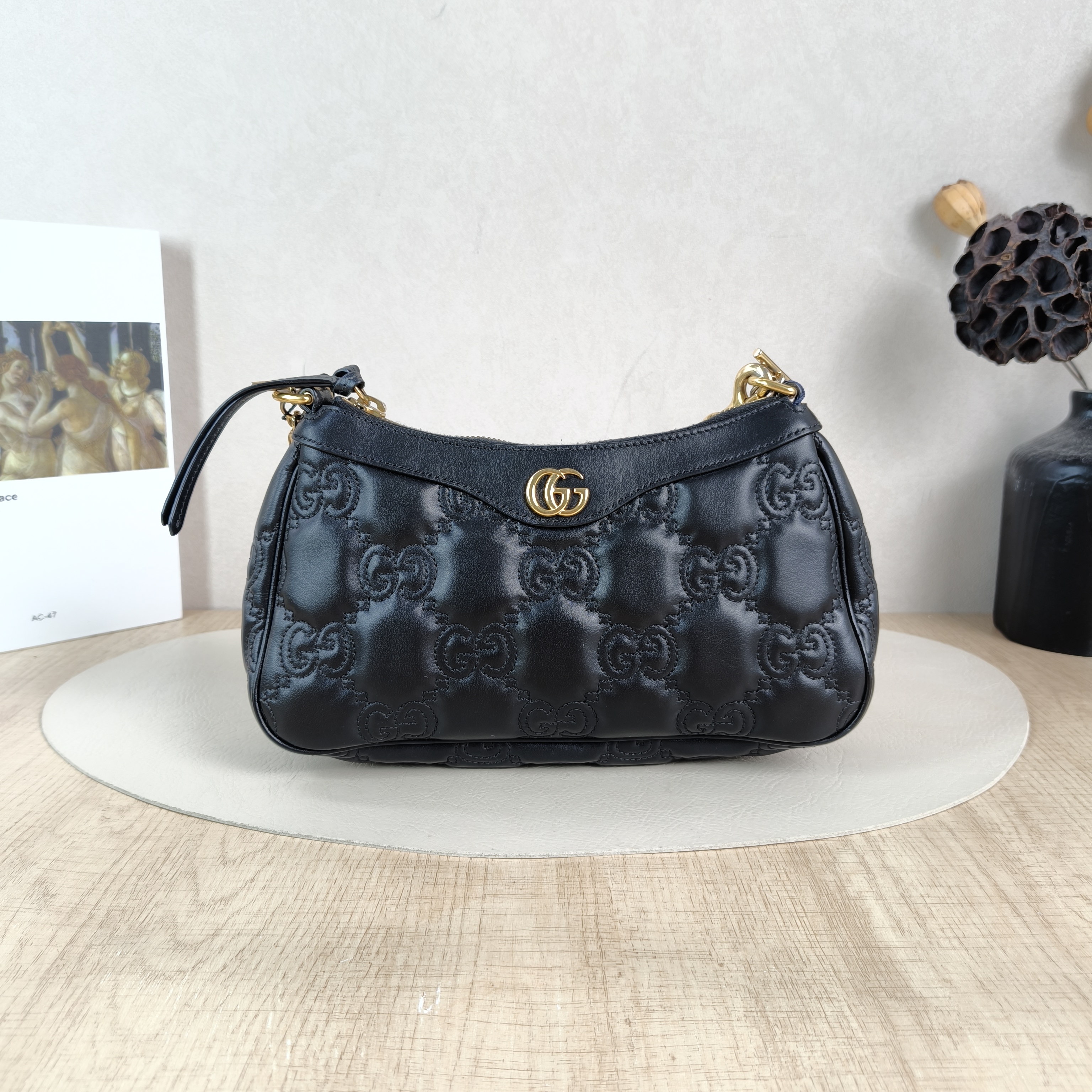 GUCCI Crossbody Bag GG matelasse Black Calfskin One Size25 × 8 × 15 cm