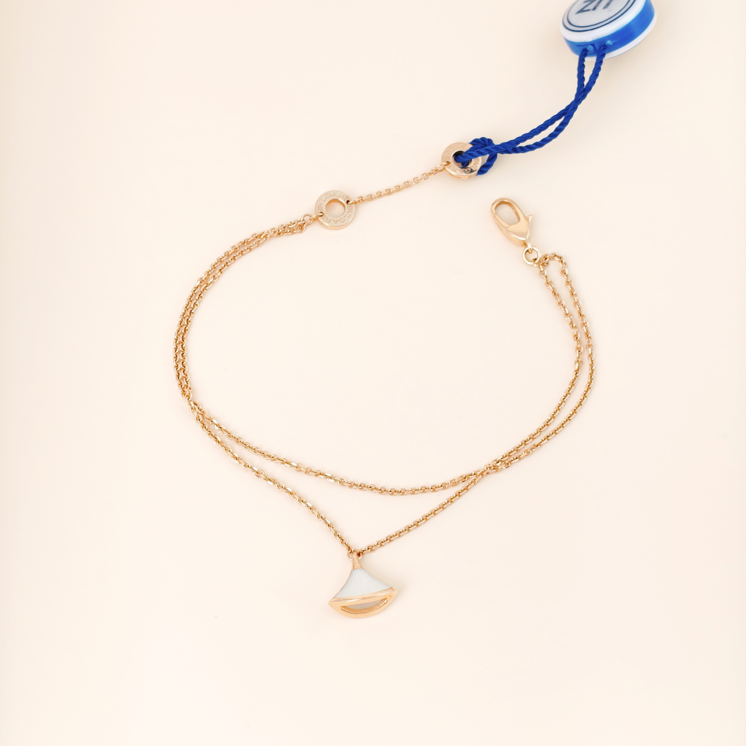 Bvlgari Bracelet DIVAS’ DREAM Collection White Mother-of-Pearl Bracelet White Mother-of-Pearl18KR ose Gold One Size18cm