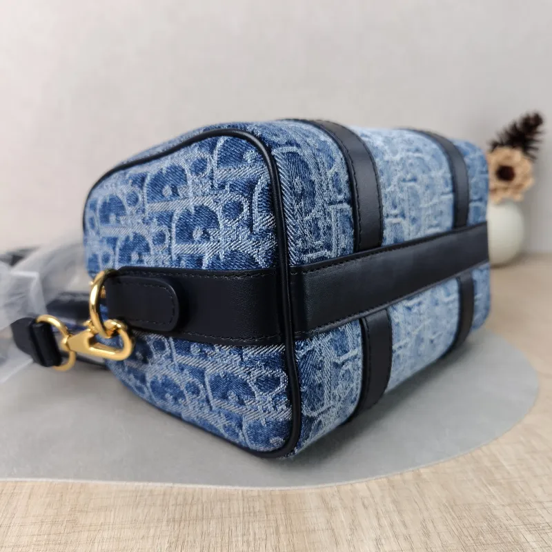 DIOR Crossbody Bag Groove 20 Top Handle Bag Blue Small 20.5 × 12 × 13.5 cm — detail view 9 of 13