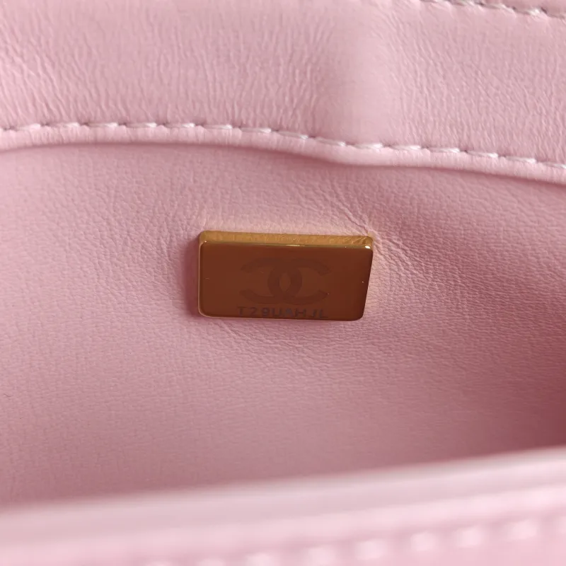 Chanel Crossbody Bag Trendy CC Pink Lambskin Mini 19.5 × 8 × 14.5 cm — detail view 7 of 15