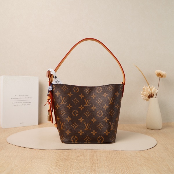 Louis Vuitton Top Handle Bag ALL IN BB Monogram PVC18 × 12 × 16 cm
