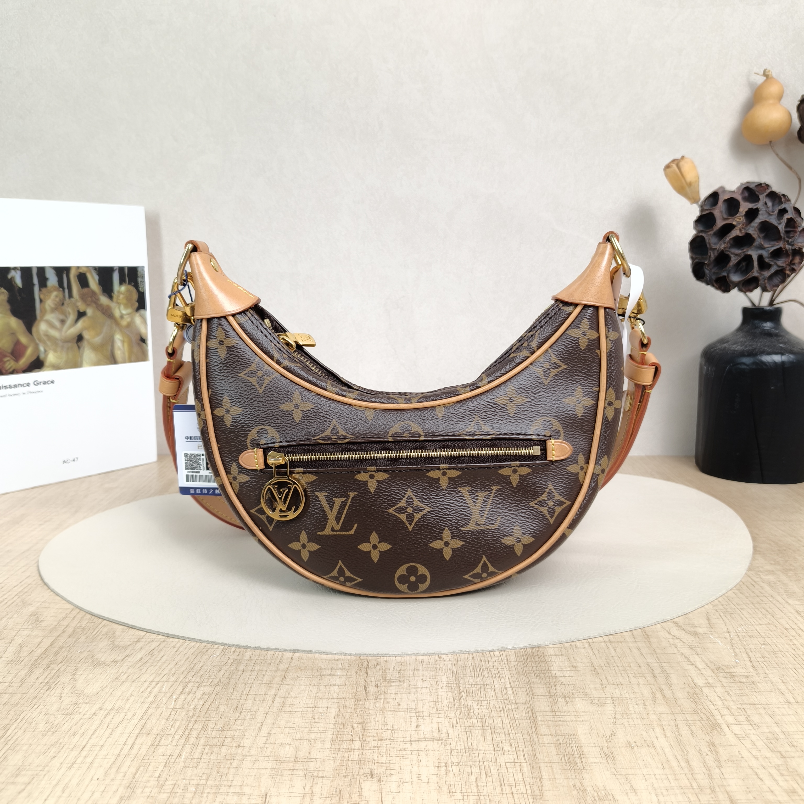 Louis Vuitton Crossbody Bag Loop Monogram PVC Small23 × 6 × 13 cm