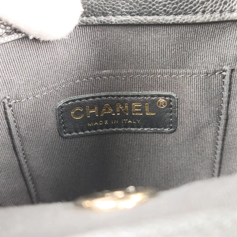 Chanel Backpackduma Black Calfskin Small18 × 9.5 × 19 cm — detail view 14 of 16