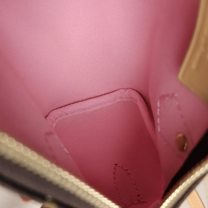Louis Vuitton Crossbody Bag Speedy Nano Monogram · Vivienne PVC nano 16 × 7.5 × 10 cm — detail view 9 of 10