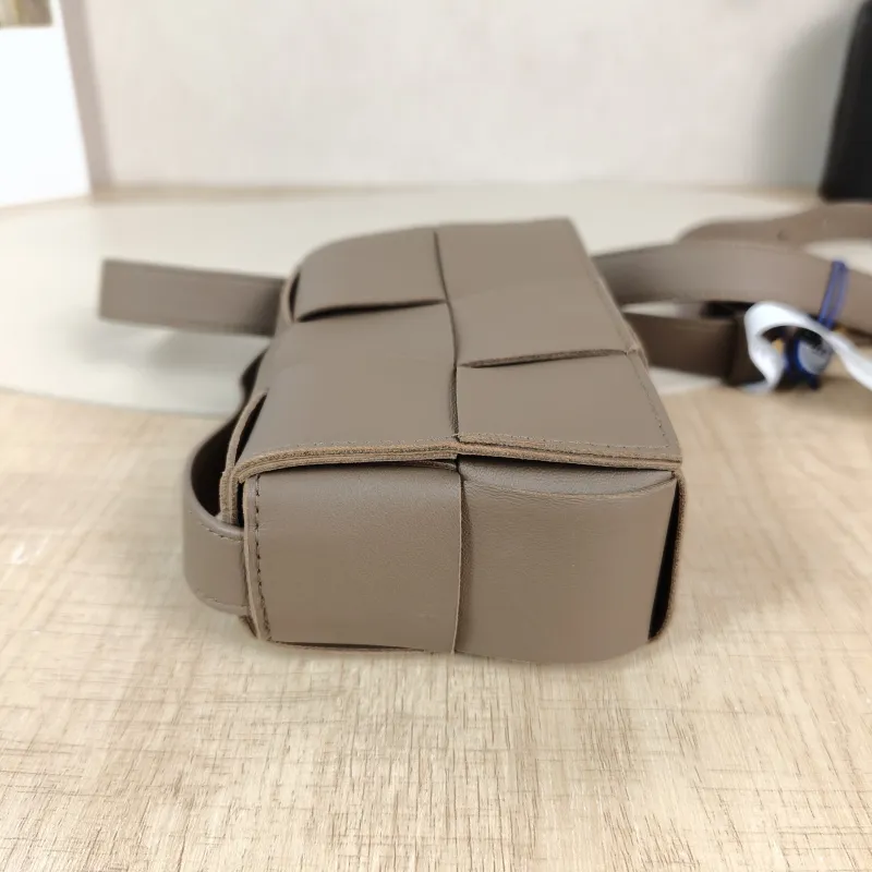 Bottega Veneta Crossbody Bag Cassette Woven Brown Lambskin Mini 12 × 5 × 8.5 cm — detail view 8 of 12