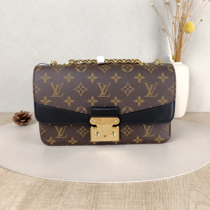 Louis Vuitton Crossbody Bag Black PVC · Calfskin One Size 24.5 × 6.5 × 15 cm