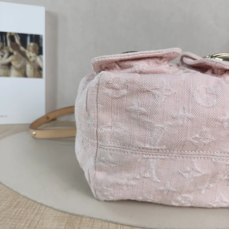 Louis Vuitton Backpack Venice Backpack Pink One Size 24 × 7 × 26 cm — detail view 9 of 14