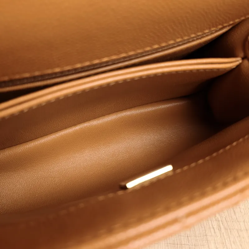 Chanel Crossbody Bag Coco Handle​ Grained Calfskinmini19 × 9 × 13 cm — detail view 10 of 12