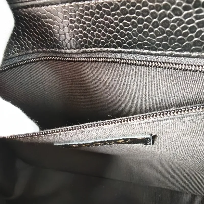 Chanel Backpack Backpack Black Grained Calfskin One Size24 × 5 × 17 cm — detail view 10 of 15