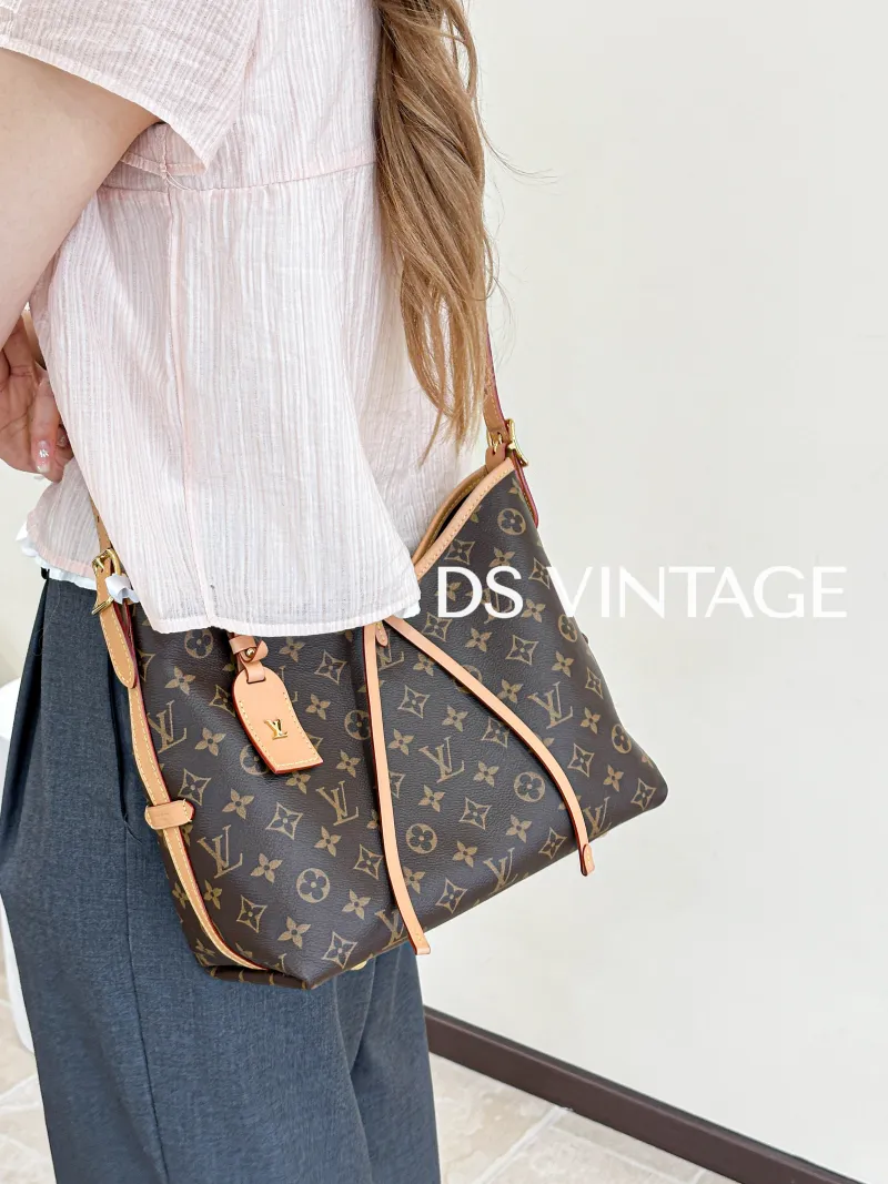 Louis Vuitton Crossbody Bag Carryall Monogram PVC Small29 × 12 × 24 cm — on-model view 3 of 3