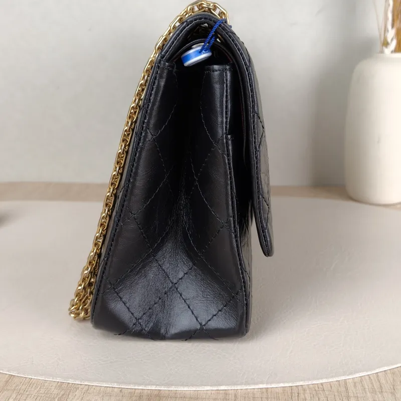 Chanel Shoulder Bag 2.55 Black Calfskin Medium 28 × 7.5 × 19.5 cm — detail view 11 of 13
