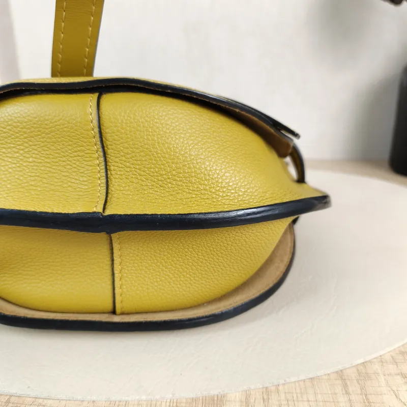 LOEWE Crossbody Bag Gate Calfskin Medium25 × 11.5 × 19 cm — detail view 11 of 13