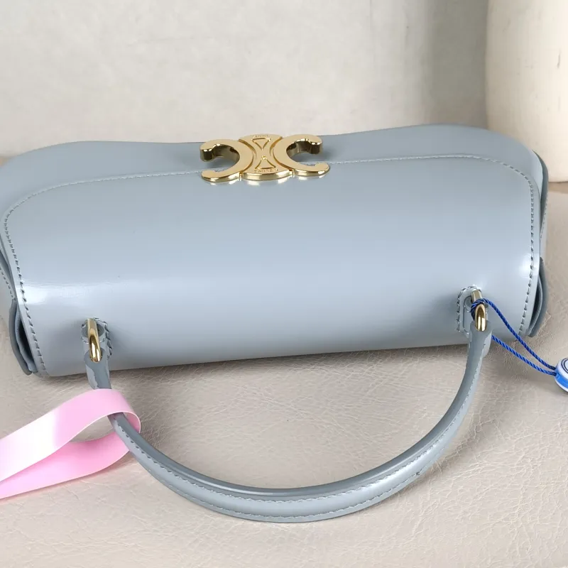CELINE Crossbody Bagteen lola Crossbody Bag Blue Calfskin20 × 8.5 × 11.5 cm — detail view 9 of 12