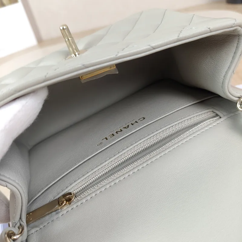 Chanel Crossbody Bag Classic Flap Mini CF Mini Grey Lambskin One Size17 × 8 × 13.5 cm — detail view 6 of 14
