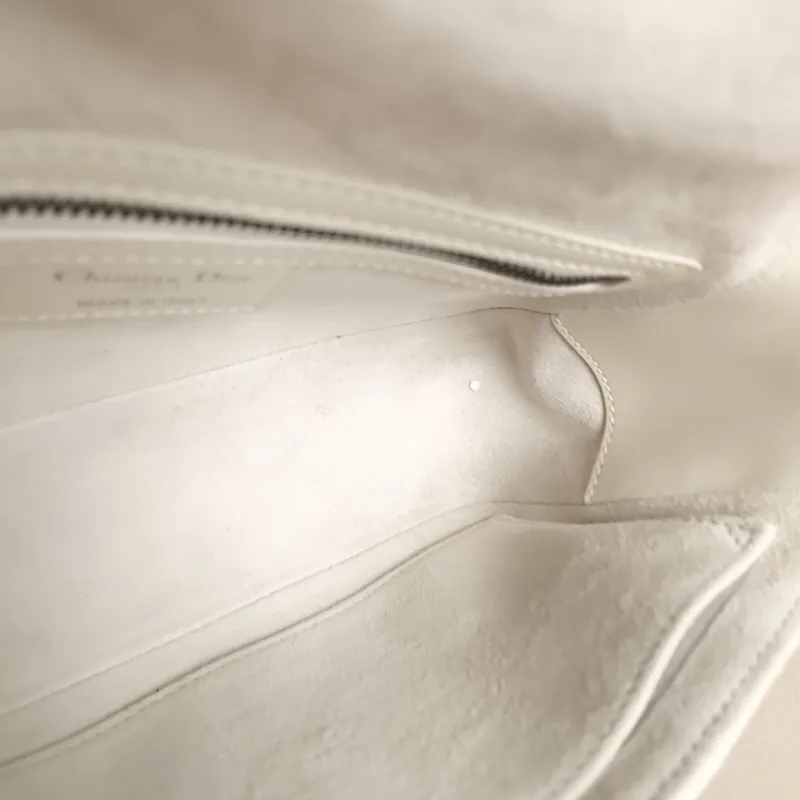 DIOR Crossbody Bag camp Messenger Bag White Calfskin Small 23 × 8 × 15 cm — detail view 6 of 11
