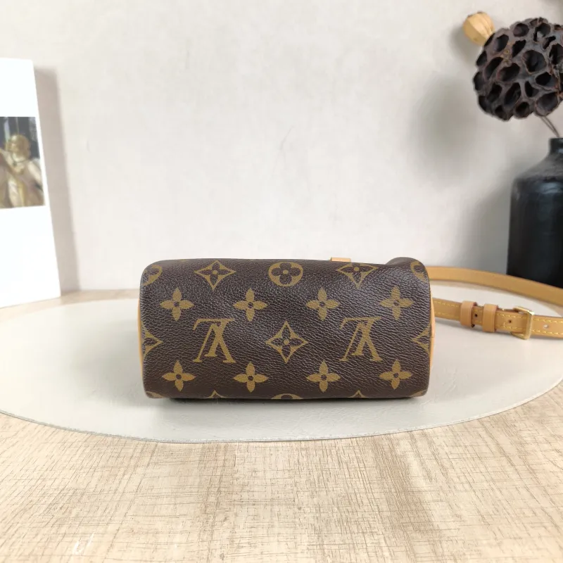 Louis Vuitton Crossbody Bag Speedy Nano Shoulder Strap PV Cnano16 × 7.5 × 10 cm — cover view 5 of 5