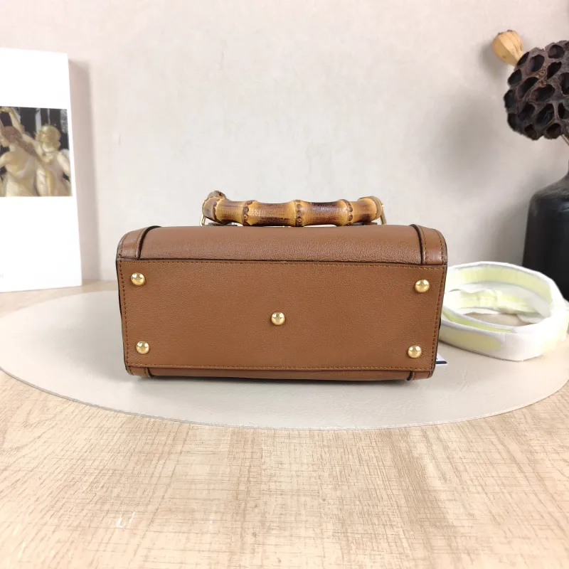 GUCCI Top Handle Bag Diana Top Handle Bag Caramel Calfskin Small 20 × 10 × 16 cm — cover view 2 of 6