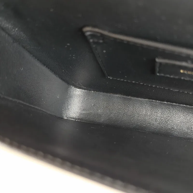 SAINT LAURENT Crossbody Bag Solferino Box Shoulder Bag White Calfskin 23 × 5.5 × 16 cm — detail view 8 of 12