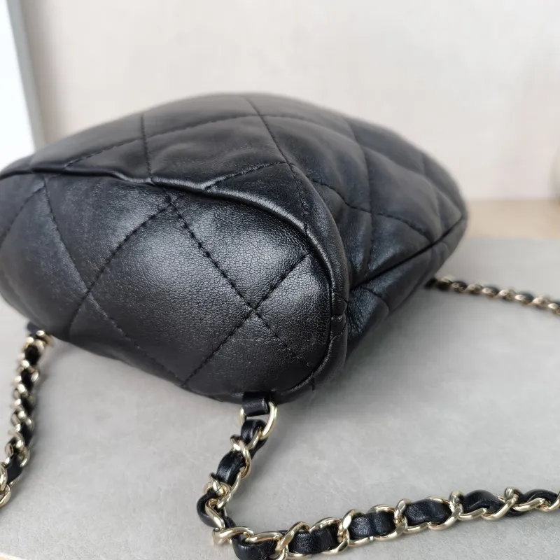 Chanel Backpack Backpack Black Lambskin One Size17 × 7.5 × 22 cm — detail view 9 of 12