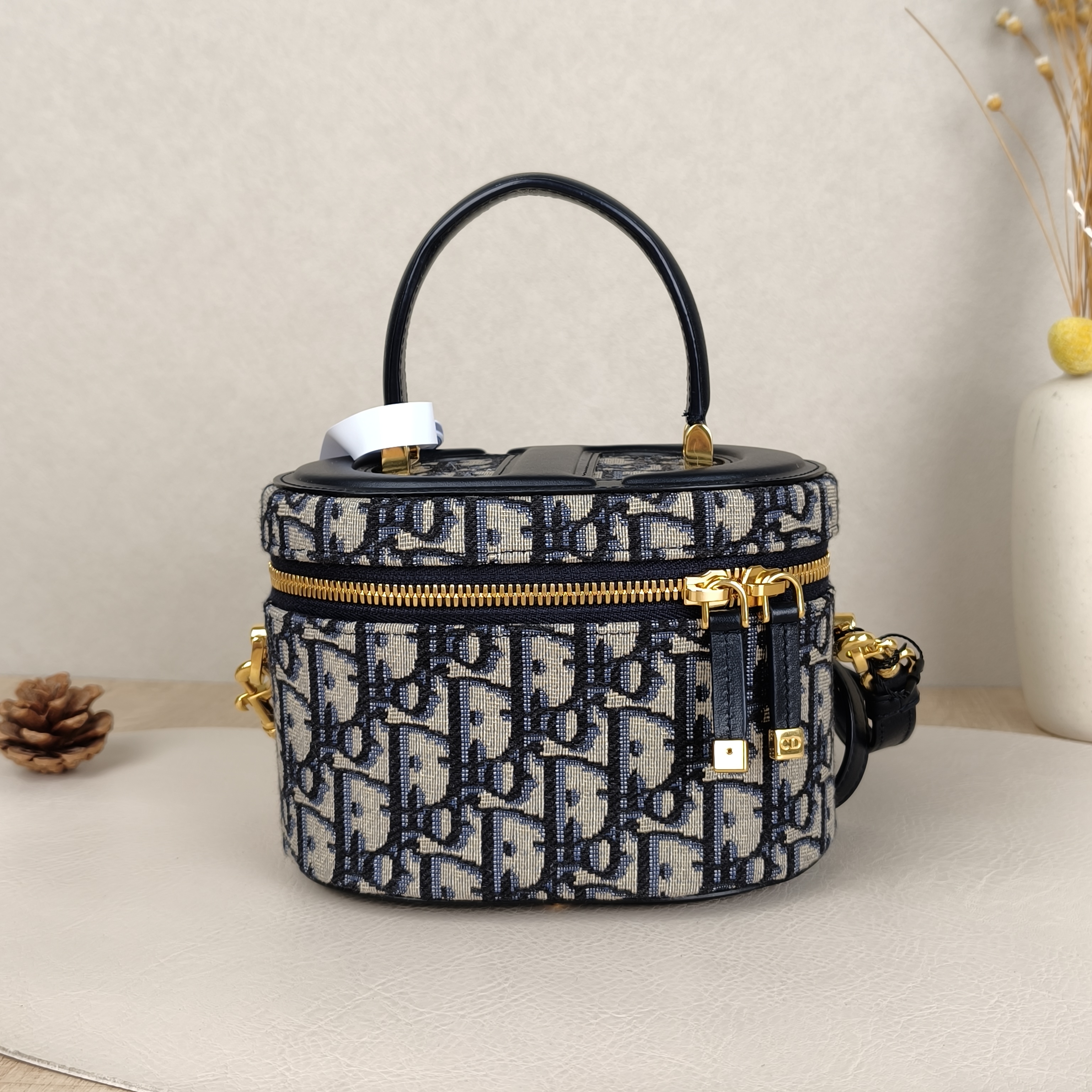 DIOR Crossbody Bag30 Montaigne Vanity Cosmetic Bag Blue Canvasmini16.5 × 8 × 9.5 cm