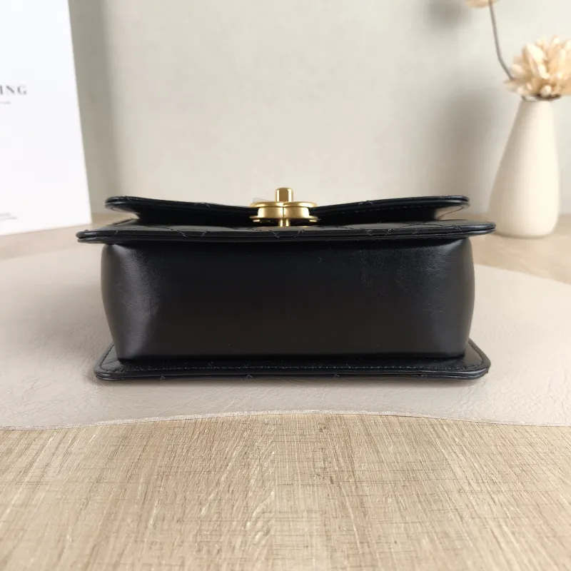 Chanel Crossbody Bag Black Calfskin Small 19 × 8 × 12 cm — cover view 5 of 6